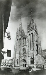 /medias/customer_2/29 Fi FONDS MOCQUE/29 Fi 511_La Cathedrale de Quimper en 1960_jpg_/0_0.jpg